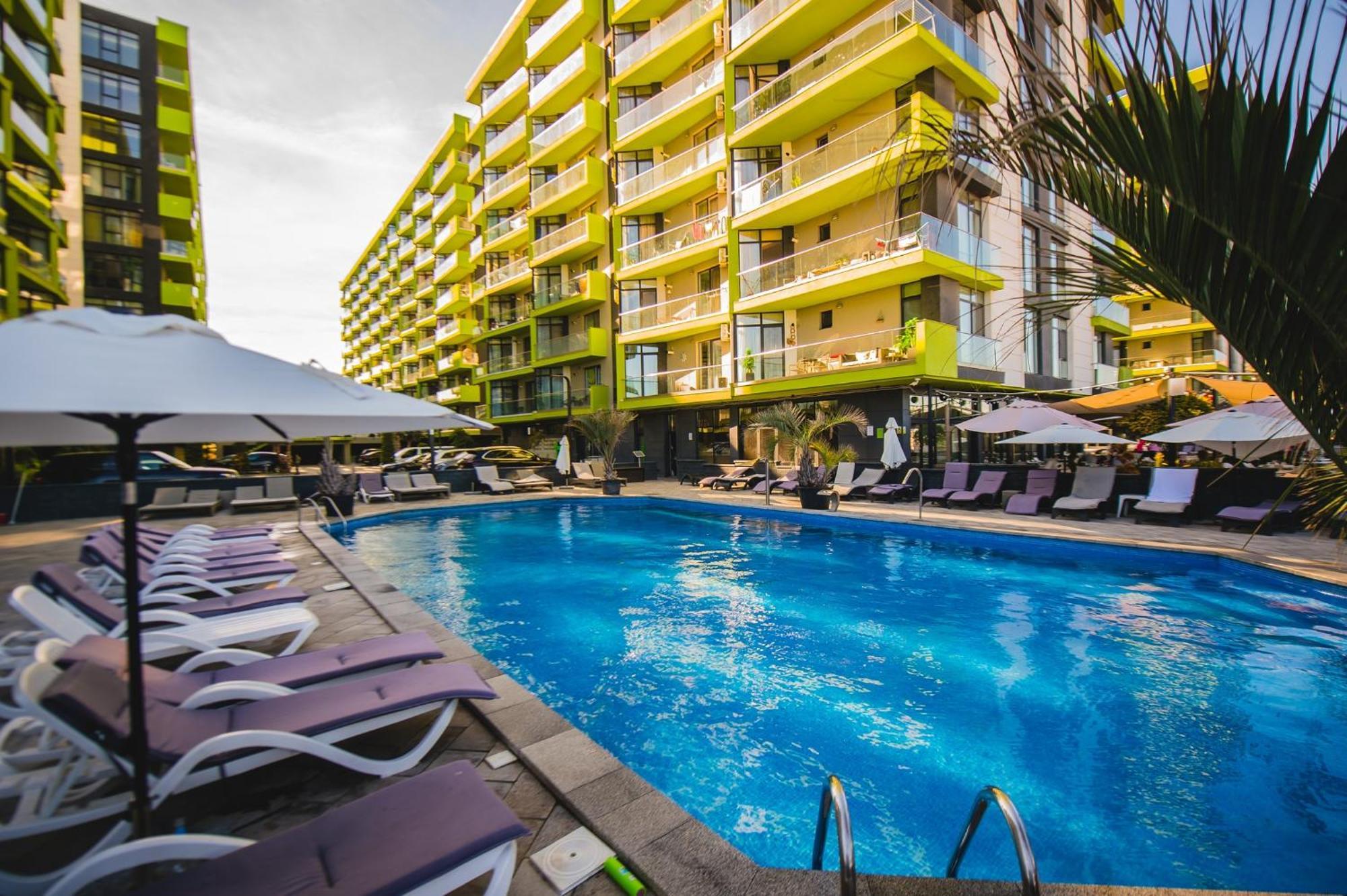 Purple Onyx - Pool & Spa Beach Resort Неводарі Екстер'єр фото